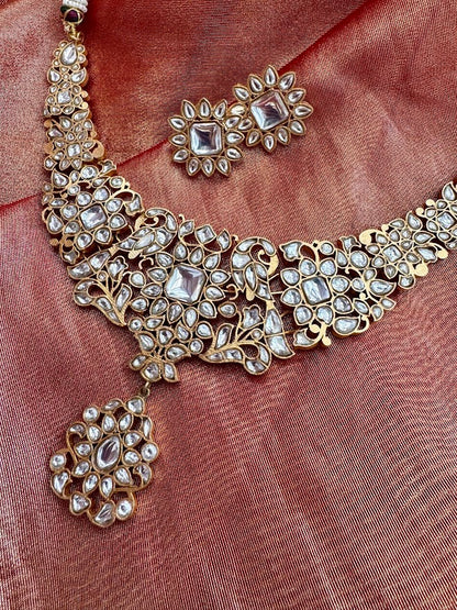 Sunheri Choker & Earring set