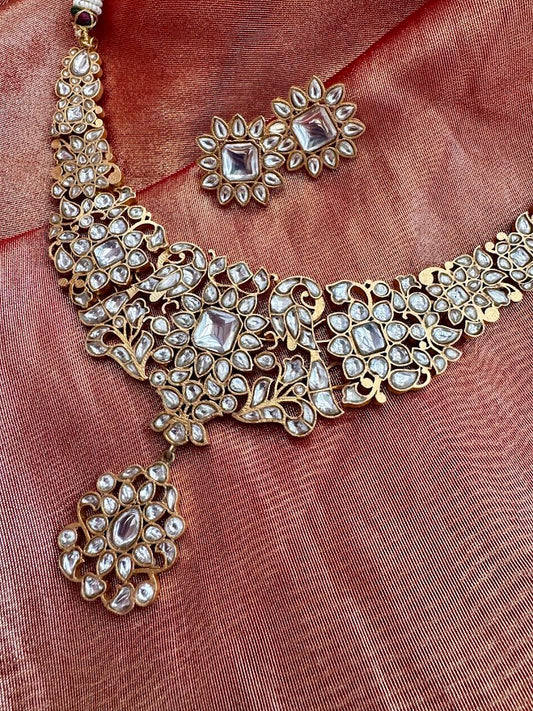Sunheri Choker & Earring set