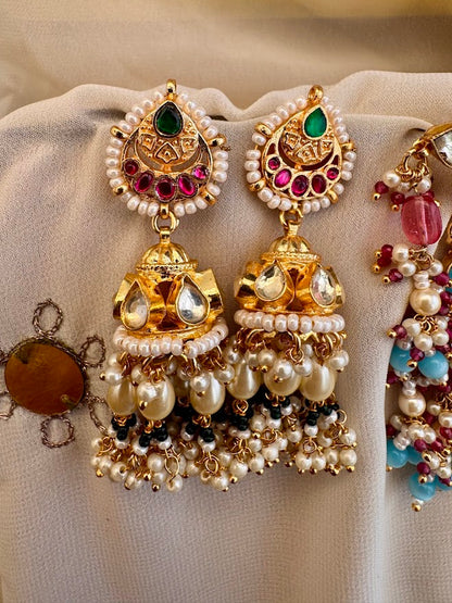 Albeli Pearl Kundan Jhumkas