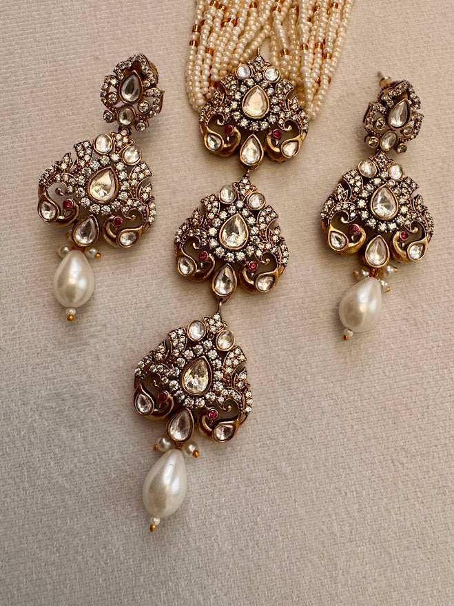 Apsara Moissanite Kundan Necklace and Earring Set
