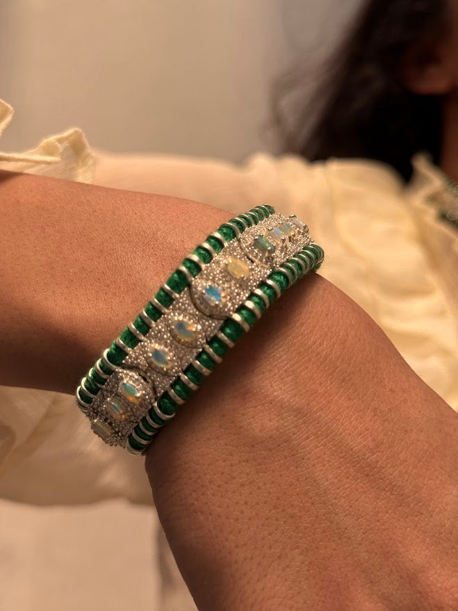 Heer Choker and Pauchi Bracelet Set