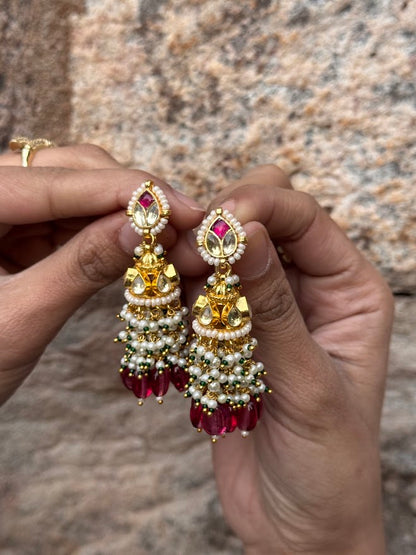 Mastani Kundan Jhumkas